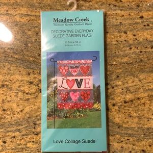 💜 LOVE garden flag 💜
